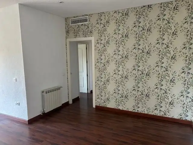 Schlafzimmer von Wohnung zum Verkauf in Córdoba mit Klimaanlage, Heizung und Terrasse
