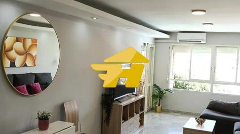 Foto 3 de Piso de alquiler en Avenida Carlota Alessandri, Montemar, Málaga