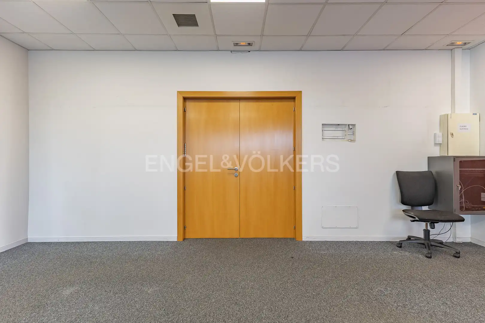 Oficina de alquiler en Sant Cugat del Vallès