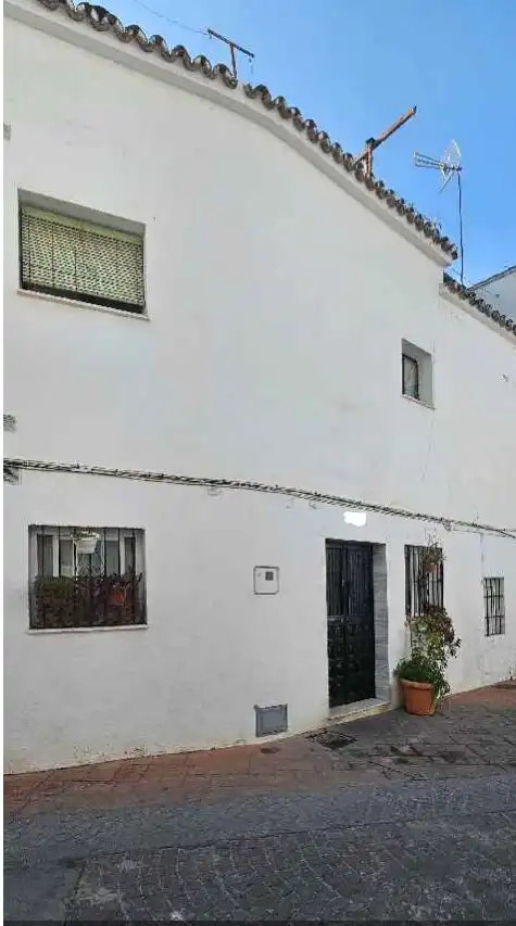 Haus zum Verkauf in Istán