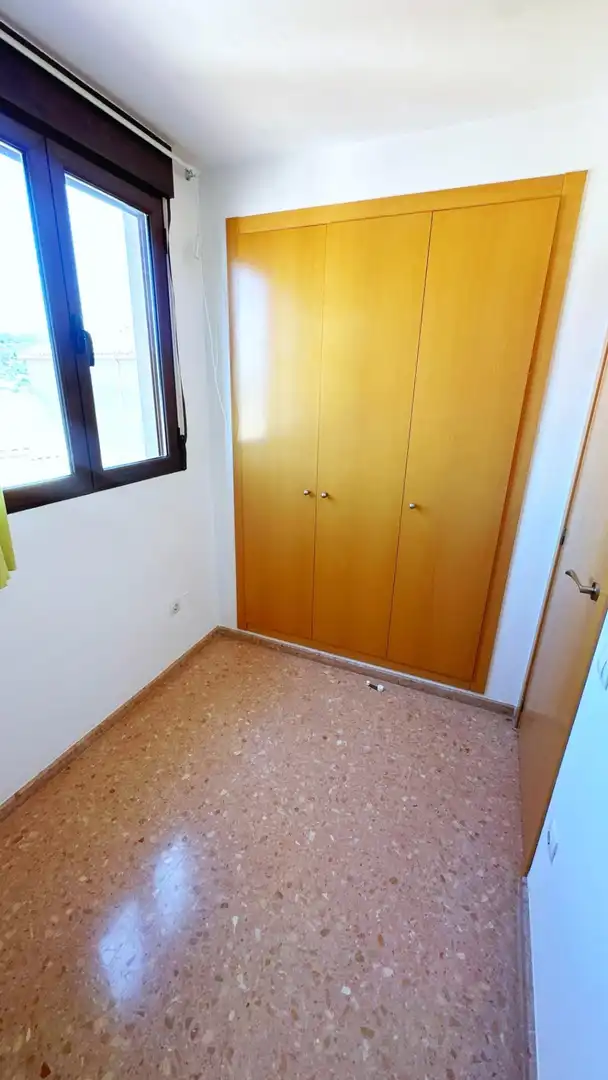 Habitación de Casa adosada en venta en Castelló de Rugat con Aire acondicionado, Calefacción y Jardín privado