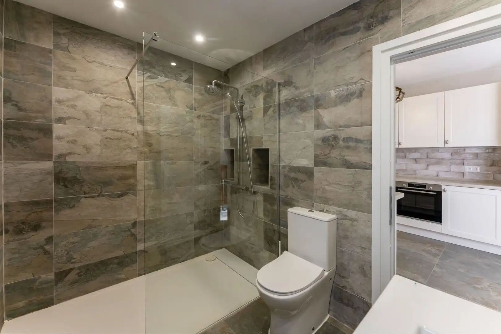 Bathroom of Detached homes for sale in Alhaurín El Grande