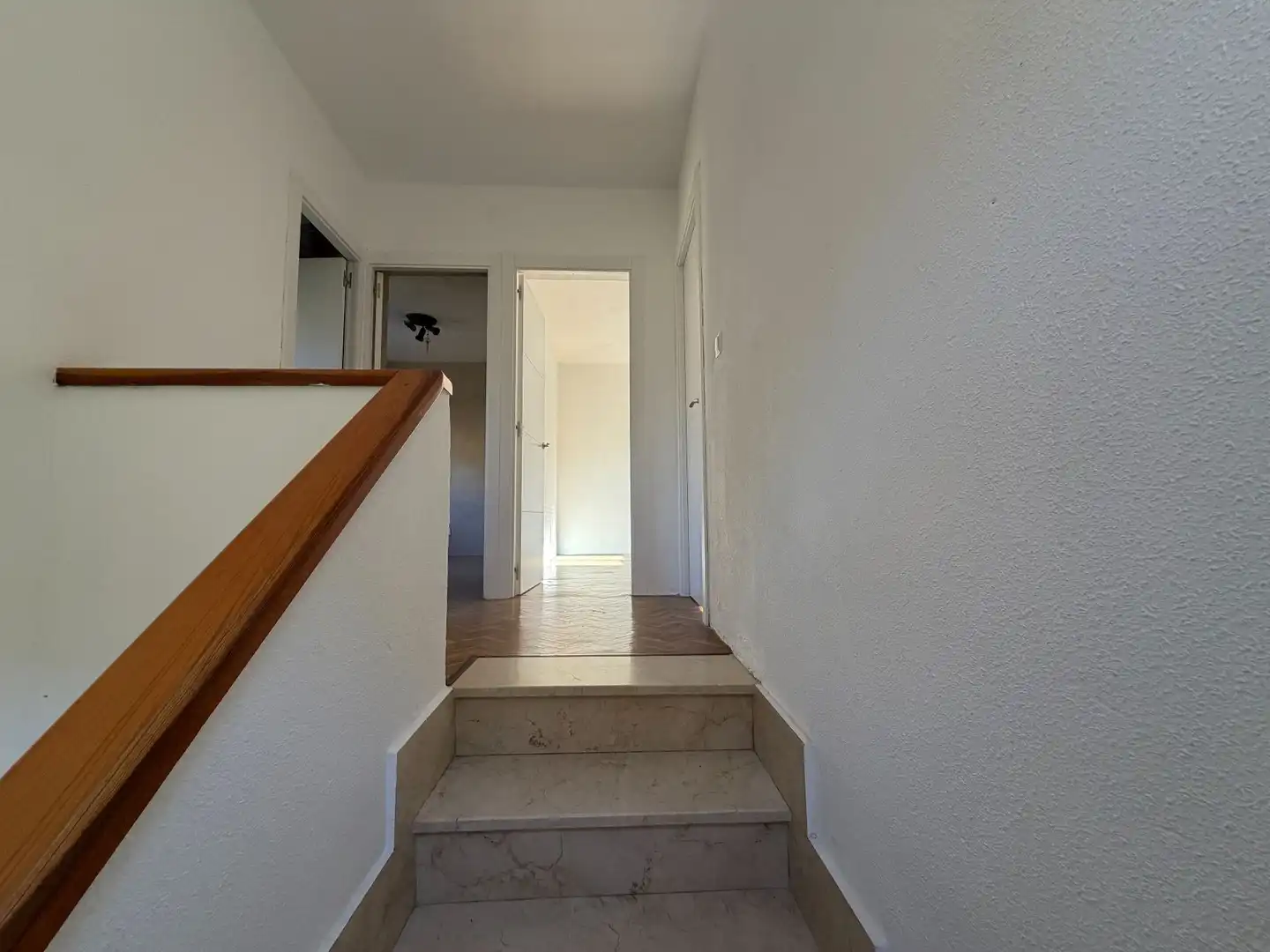 Casa o chalet en venta en Robledo de Chavela con Calefacción, Jardín privado y Terraza