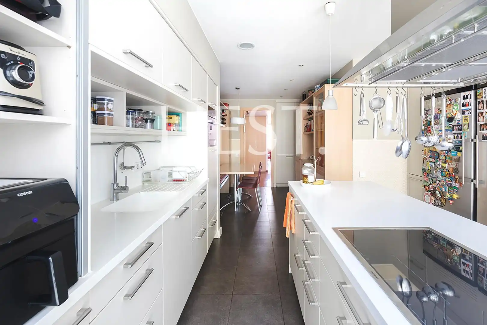 Cocina de Piso en venta en Barcelona con Aire acondicionado, Calefacción y Jardín privado