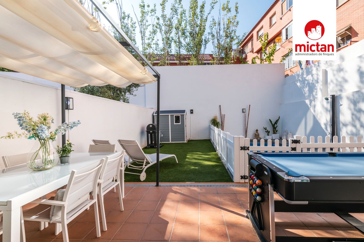 Terrassa de Pis en venda en Sant Just Desvern amb Calefacció, Jardí privat i Parquet