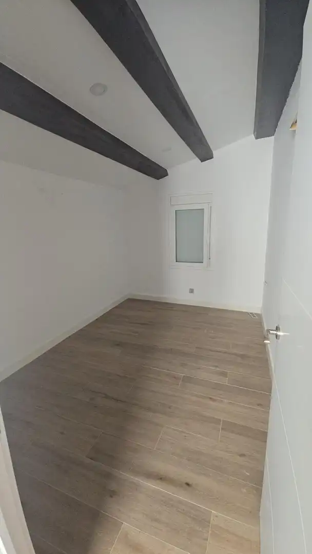Dormitori de Casa adosada en venda en Alella amb Aire condicionat, Jardí privat i Parquet