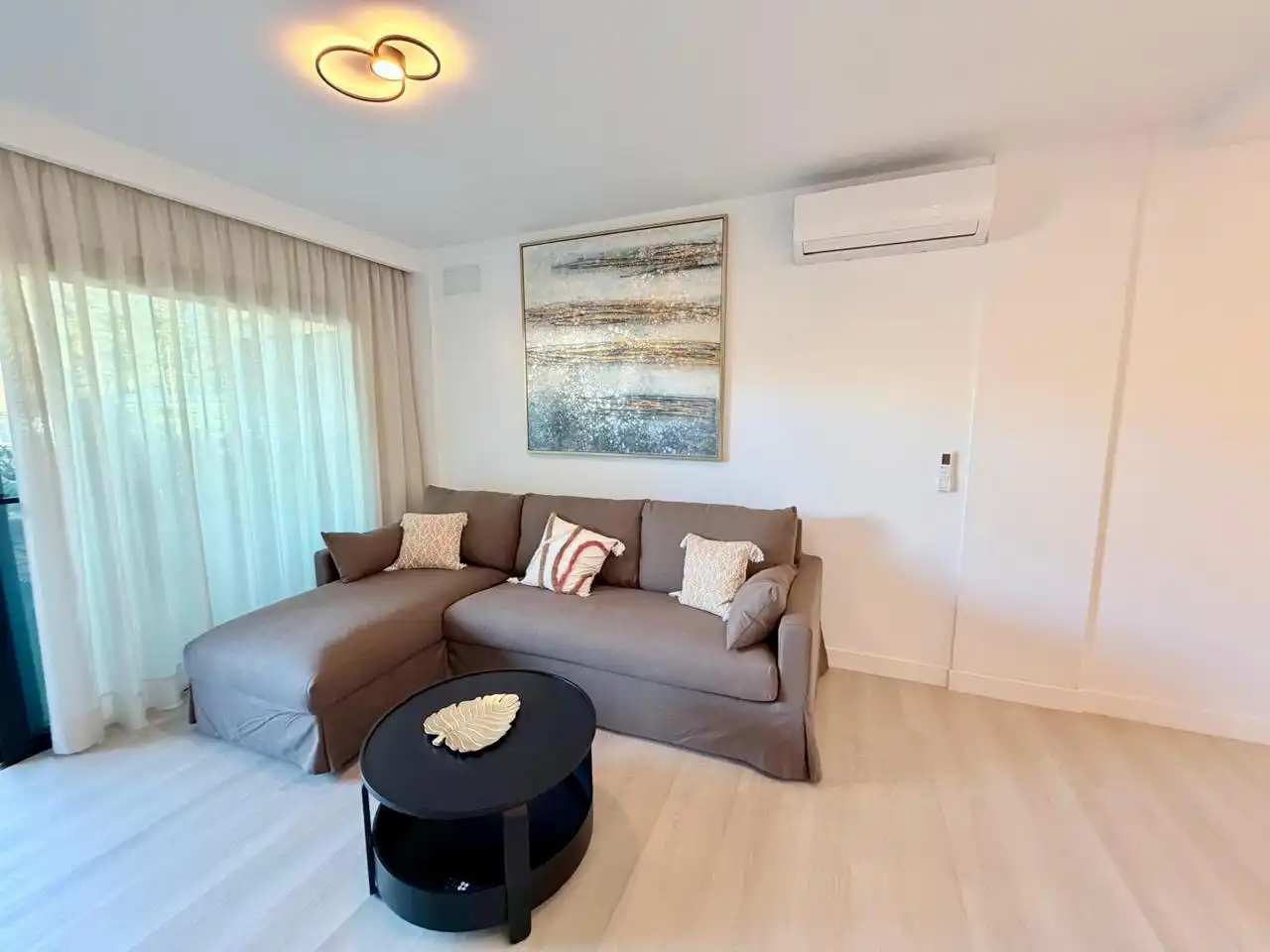 Living room of Flat for rent in Mogán  with Air Conditioner, Terrace and Furnished