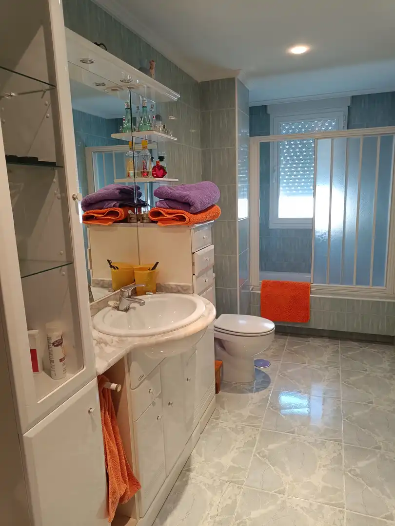 Bathroom of Flat for sale in Guardo  with Heating and Storage room