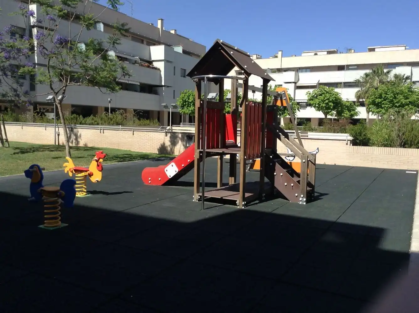 Terrassa de Pis de lloguer en Valencia amb Aire condicionat, Calefacció i Jardí privat