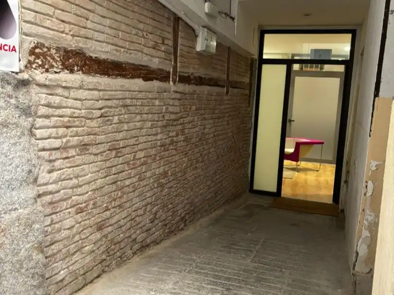 Office for rent in Madrid  with Air Conditioner and Heating