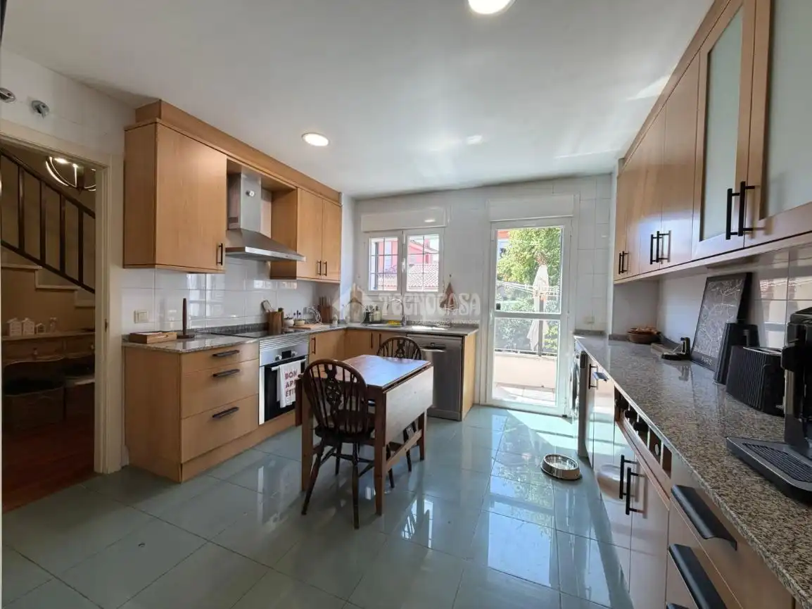 Kitchen of Detached homes for sale in San Agustín del Guadalix  with Air Conditioner, Heating and Private garden