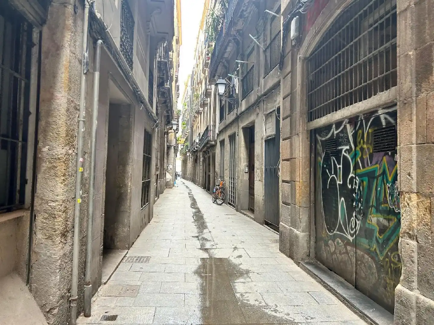 Außenansicht von Wohnung zum Verkauf in Barcelona