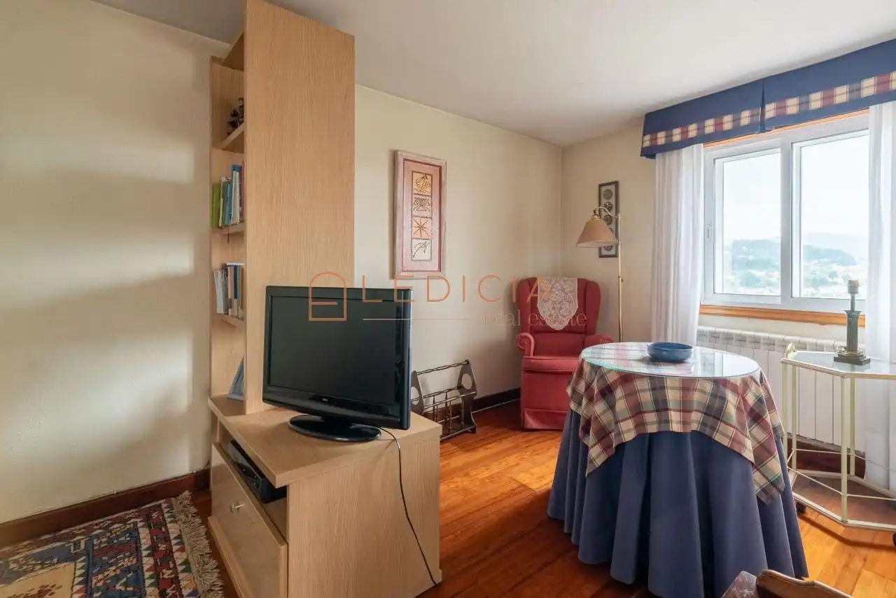 Living room of Houses for sale in Vigo   with Heating, Terrace and Storage room