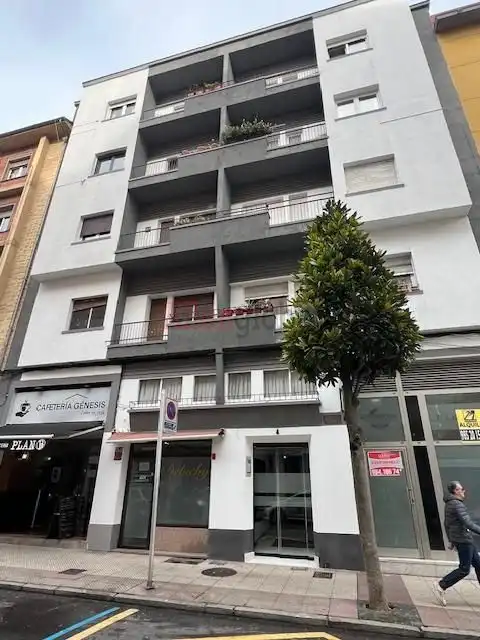 Flat for rent in Oviedo , Asturias