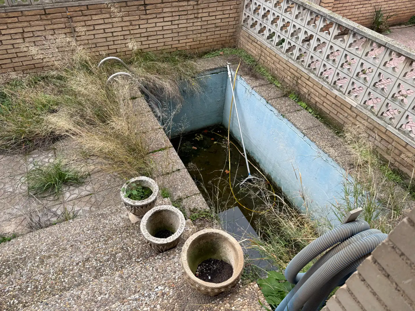 Piscina de Casa adosada en venta en Utebo con Aire acondicionado, Calefacción y Jardín privado