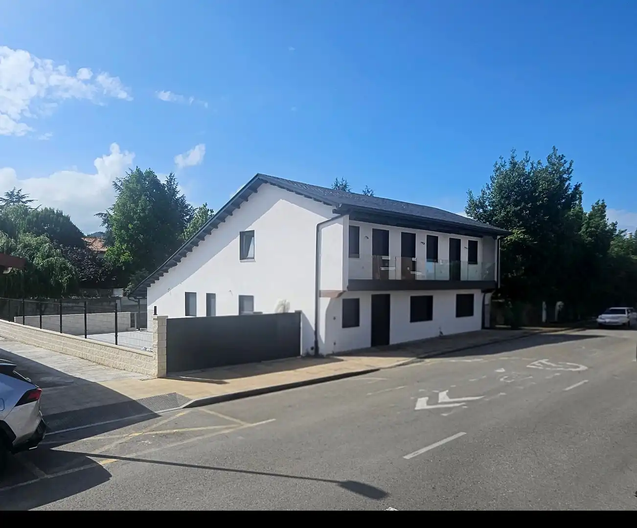 Exterior view of Houses for sale in Torrelavega   with Private garden