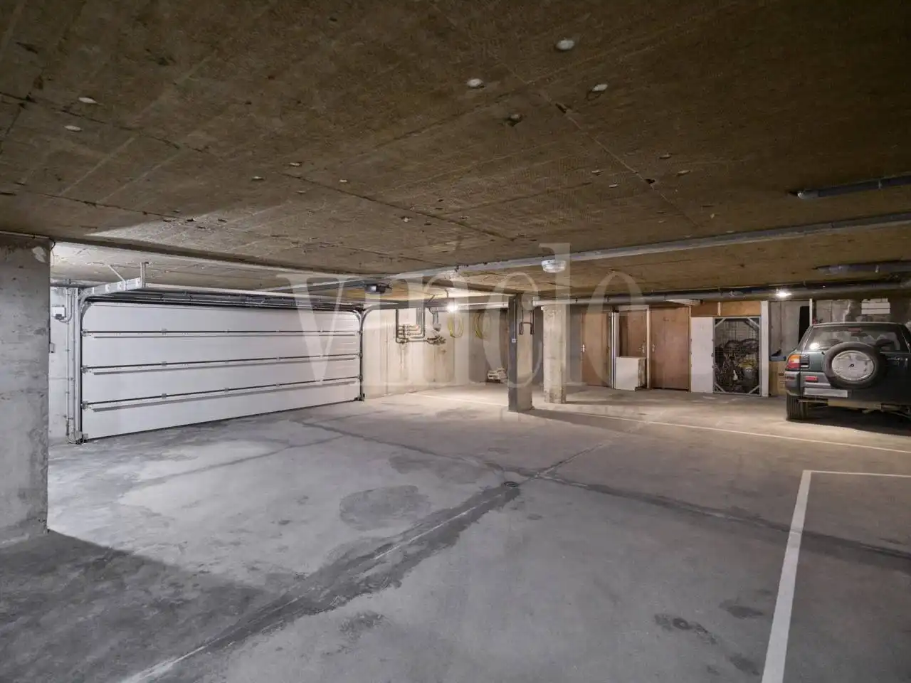 Parking de Piso en venta en Palau - de - Cerdagne con Calefacción, Parquet y Terraza