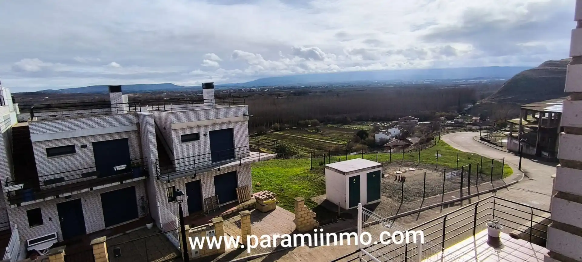 Casa o chalet en venta en Hormilleja con Calefacción, Jardín privado y Terraza
