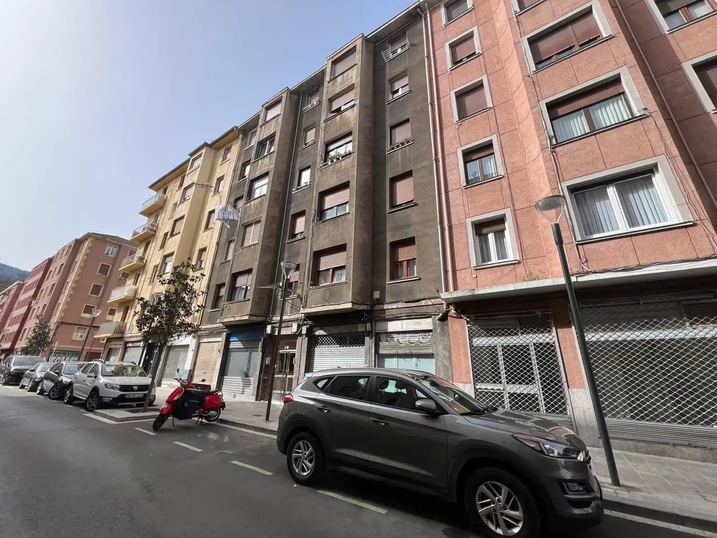Vista exterior de Piso en venta en Bilbao  con Calefacción