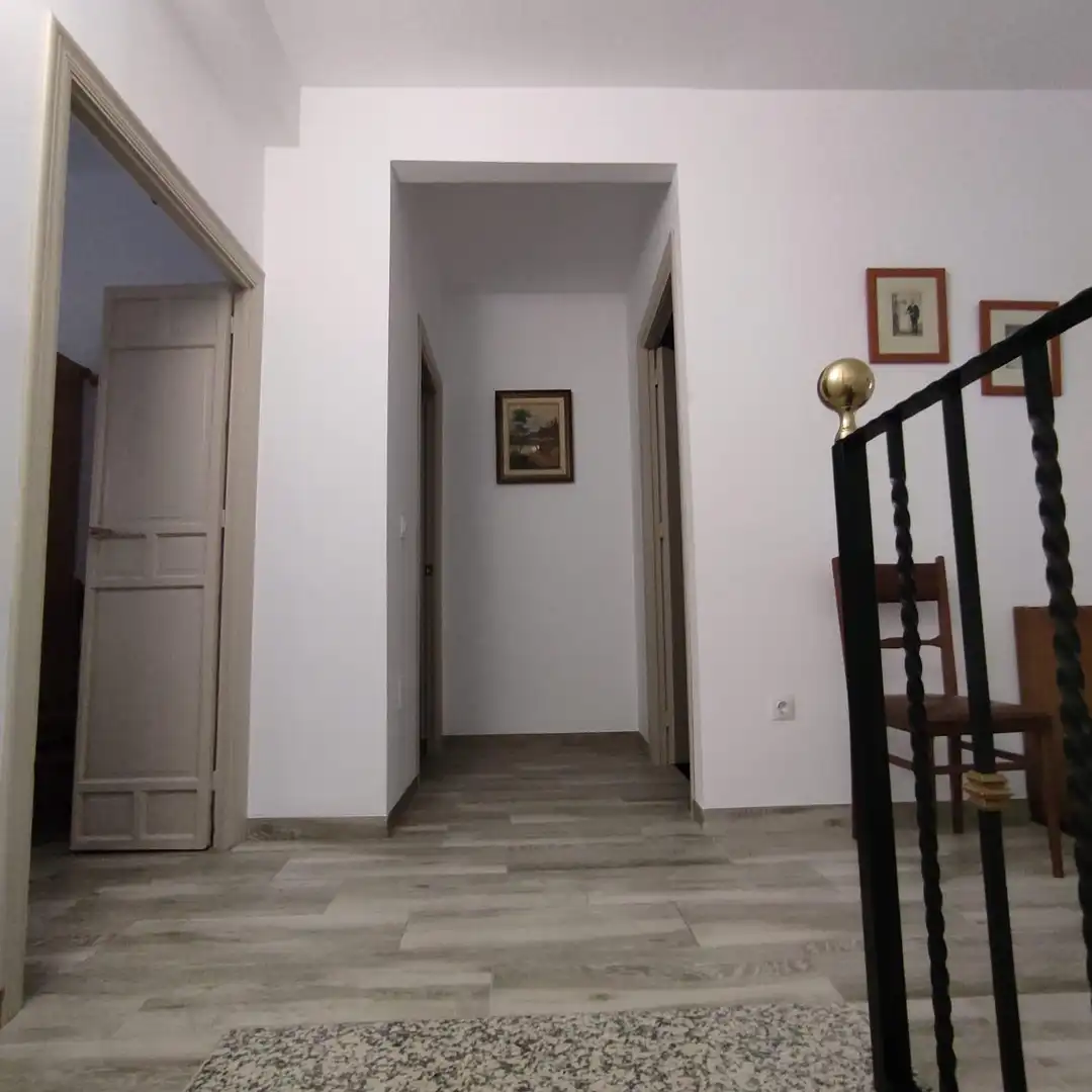 Houses for sale in Cuevas Bajas  with Air Conditioner, Terrace and Storage room