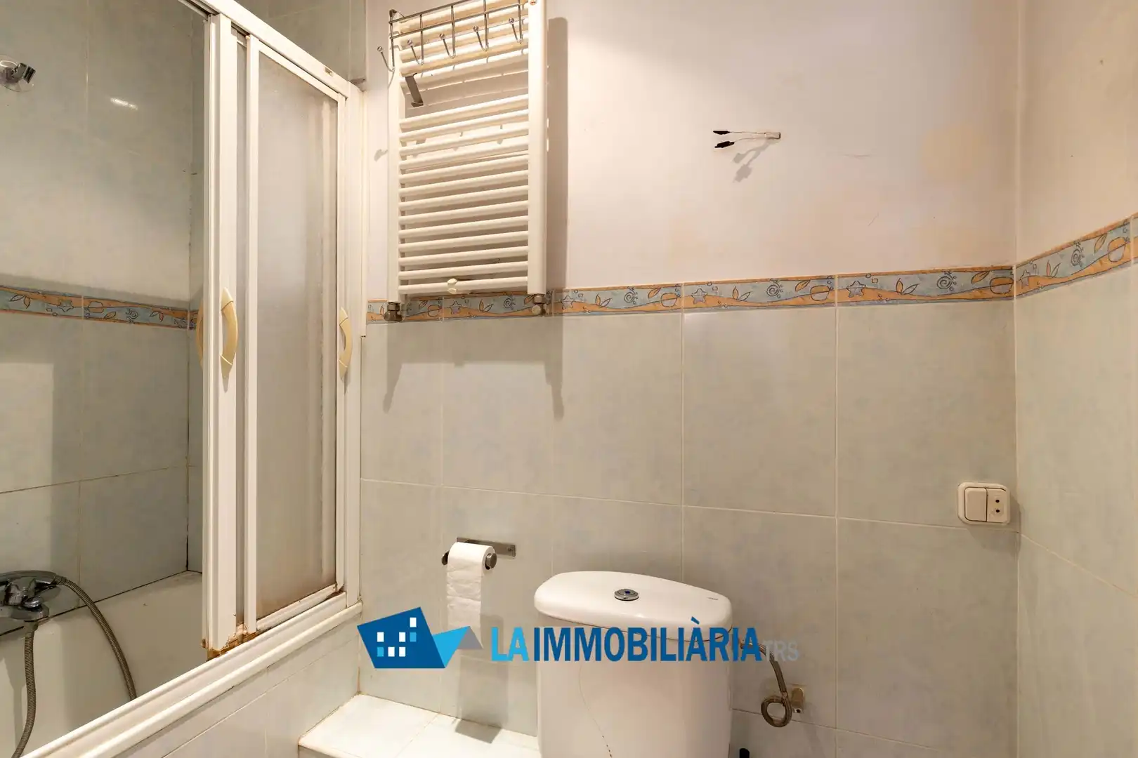 Baño de Piso en venta en Terrassa con Calefacción y Terraza