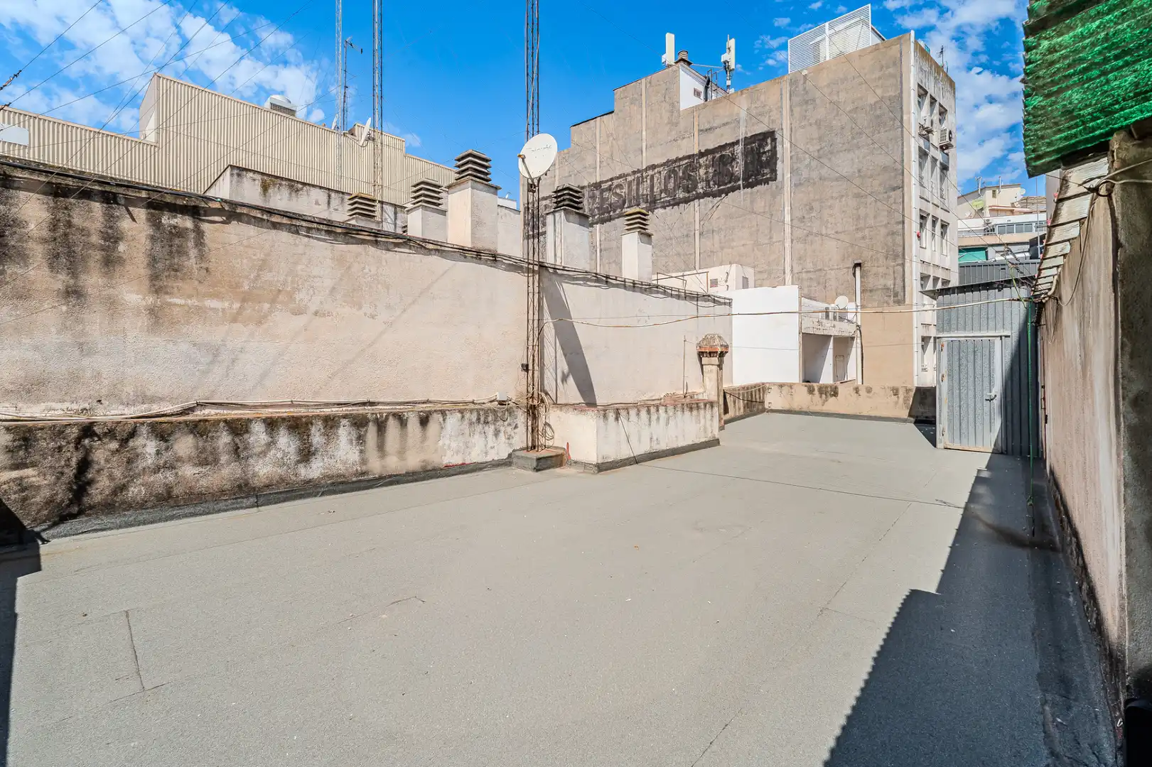 Immobles singulars amb ascensor en venda a Carrer de Lleida, imagen 59