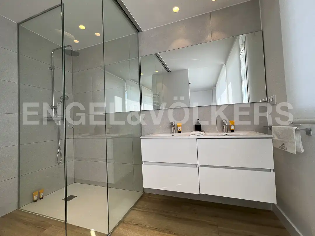 Badezimmer von Haus oder Chalet zur Miete in Gavà mit Klimaanlage, Heizung und Privatgarten