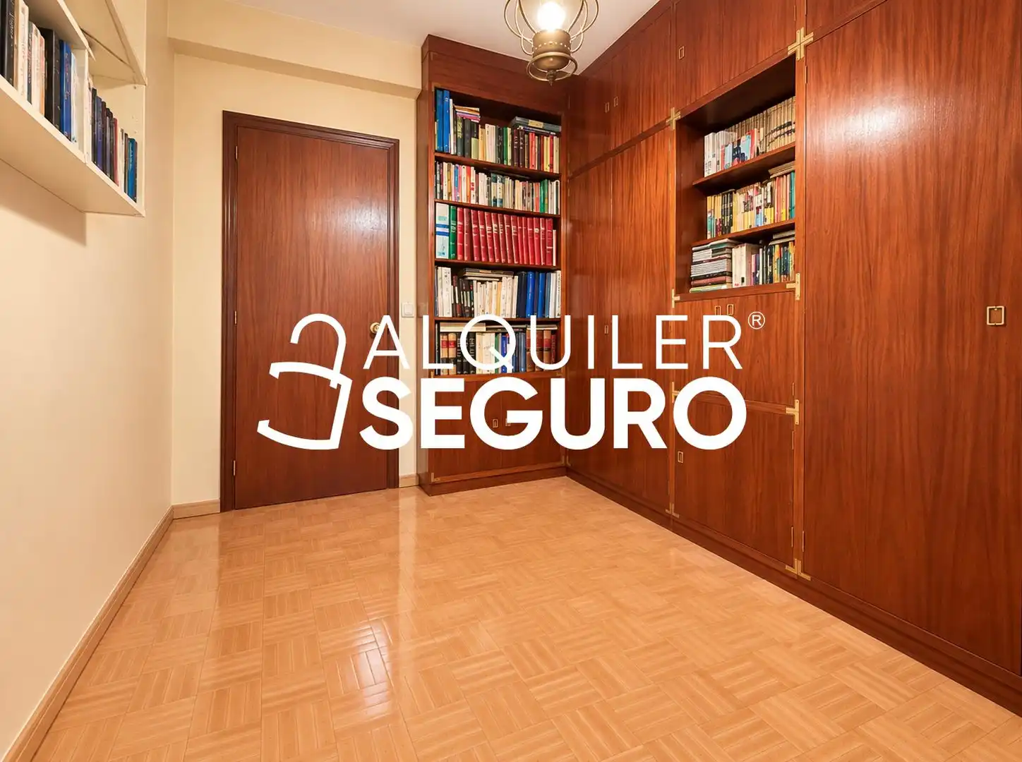 Habitación de Piso de alquiler en Chamberí