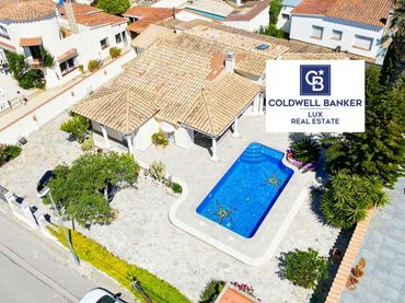 House with pool for sale in N/A