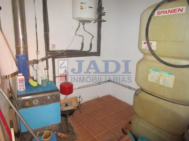 Casa o chalet en venta en Valdepeñas con Calefacción, Terraza y Trastero