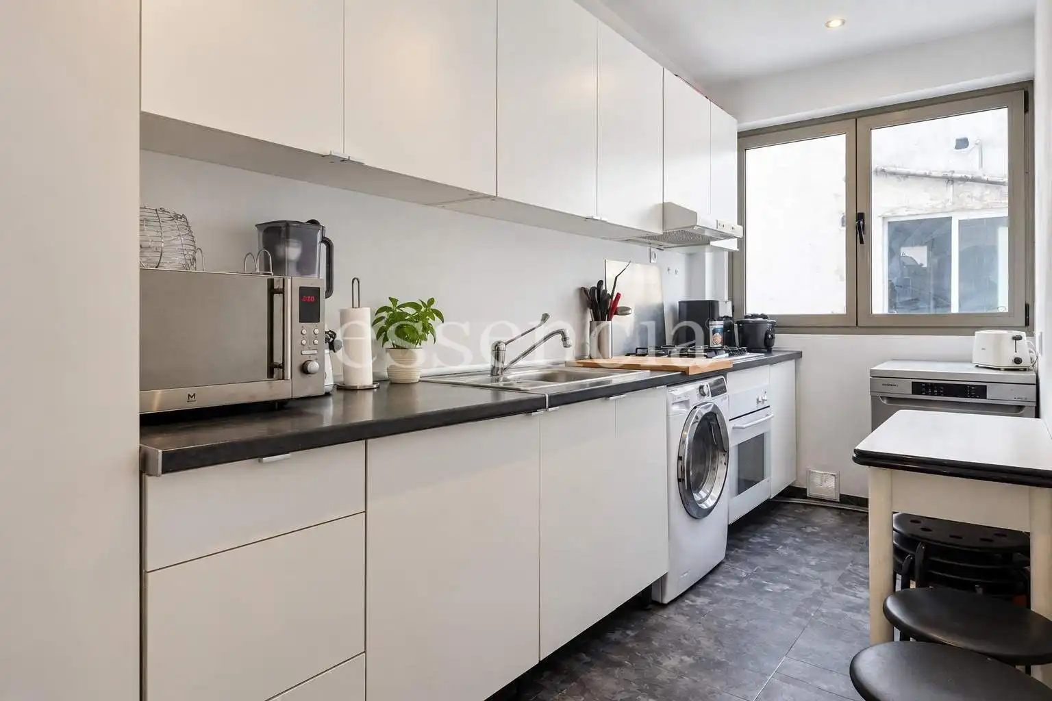 Kitchen of Flat for sale in Gandia  with Air Conditioner and Balcony