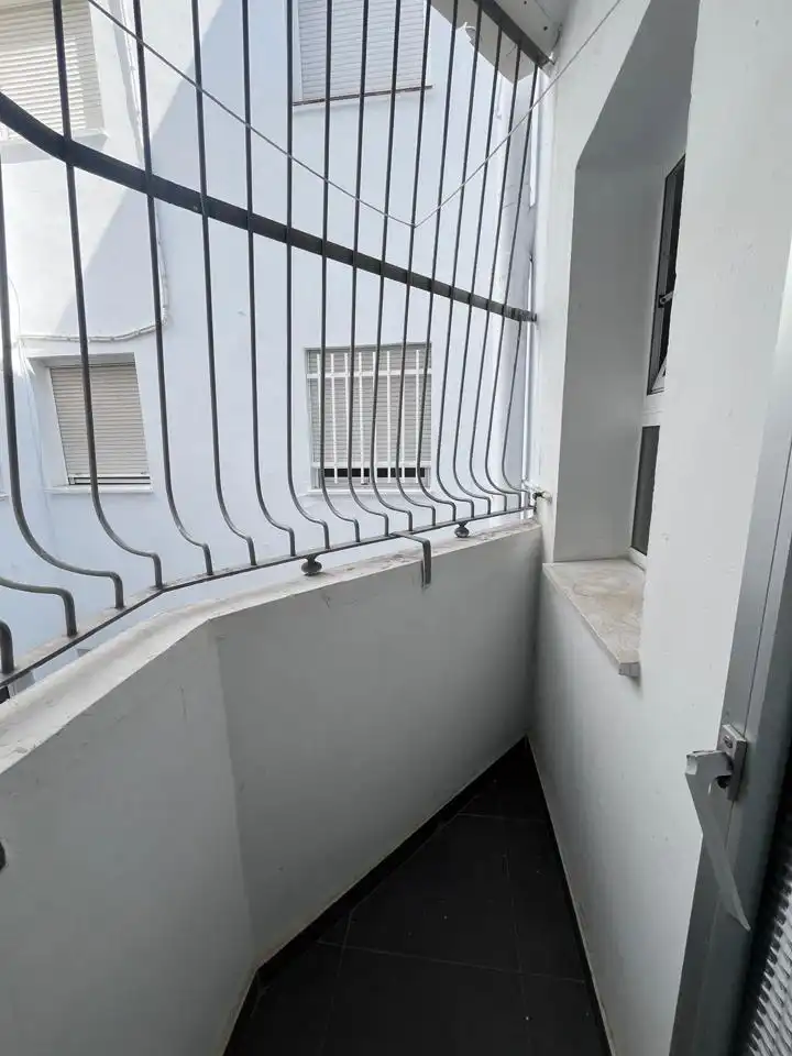 Piso de alquiler en Arenal - La Pólvora