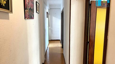 Foto 2 de Piso en venta en Calle Alfaro, Vista Alegre, Madrid