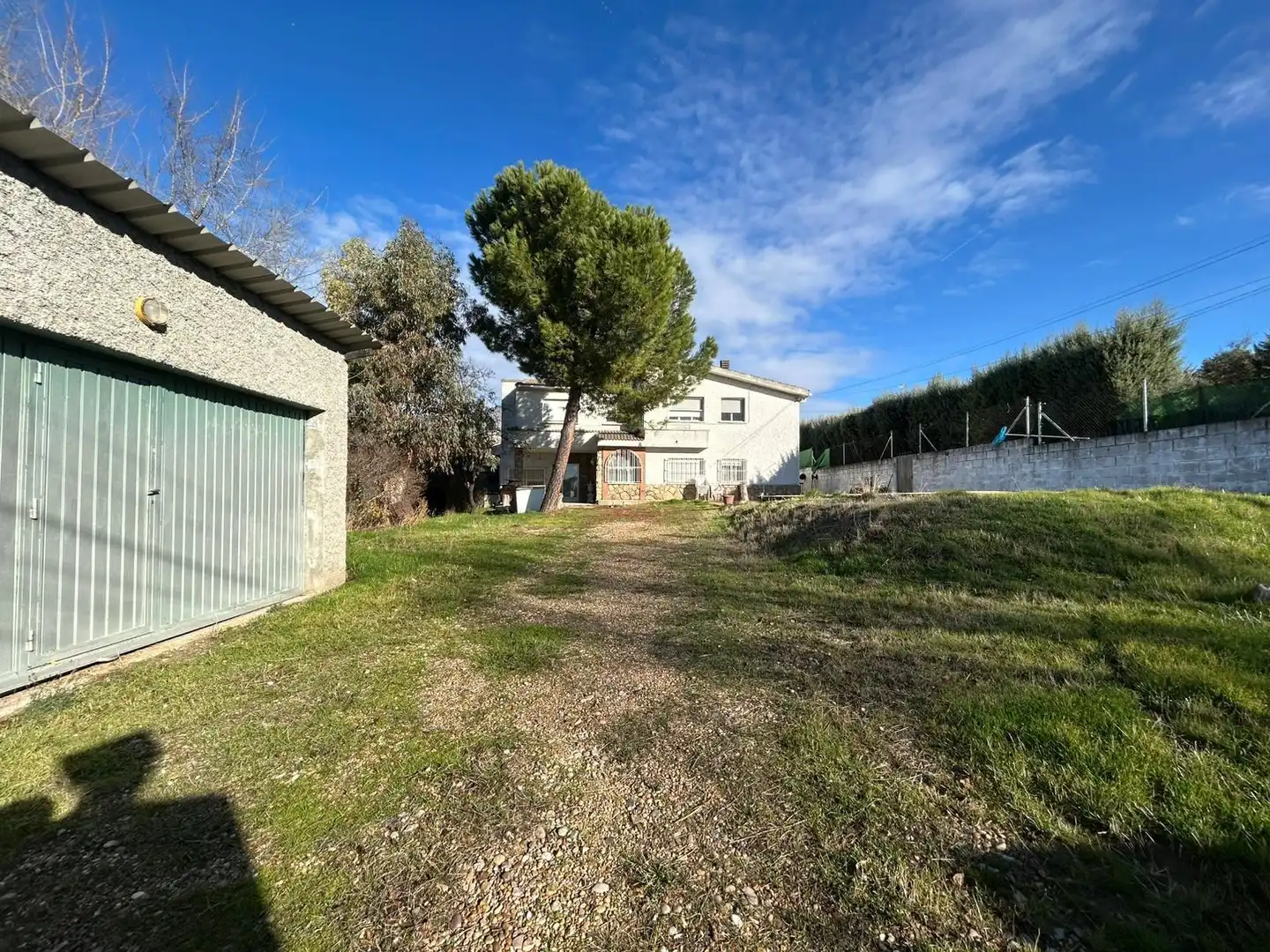 Casa o xalet en venda en Villalbilla amb Jardí privat i Piscina