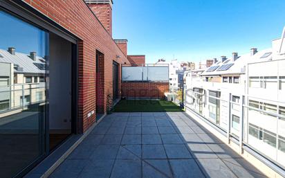 Terrace of Attic to rent in  Madrid Capital  with Air Conditioner and Terrace