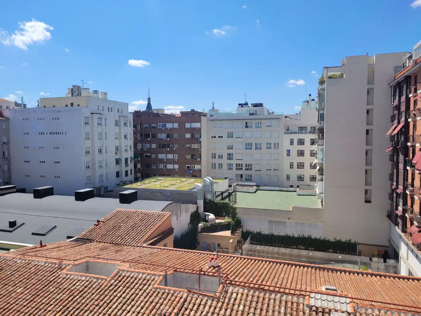 Appartamento con ascensore in affitto a Ayala 106, imagen 5