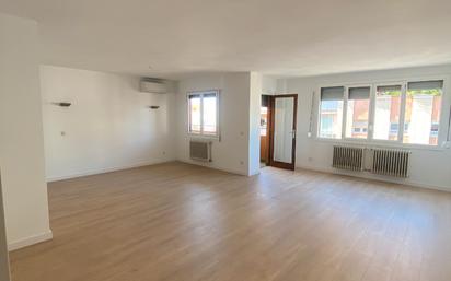 Living room of Flat to rent in  Palma de Mallorca  with Air Conditioner, Heating and Parquet flooring