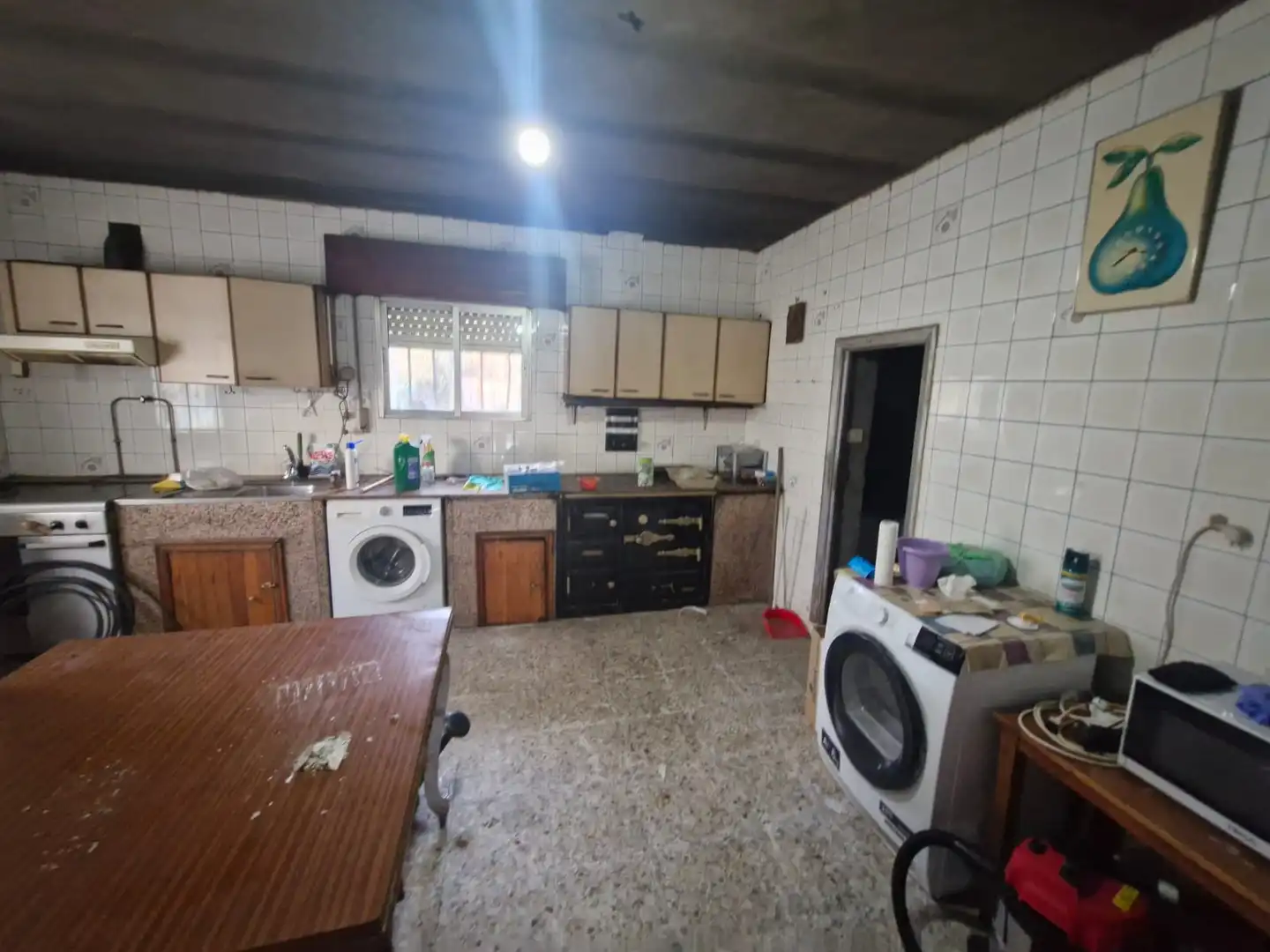 Cuina de Casa o xalet en venda en Ourense Capital  amb Jardí privat, Traster i Balcó