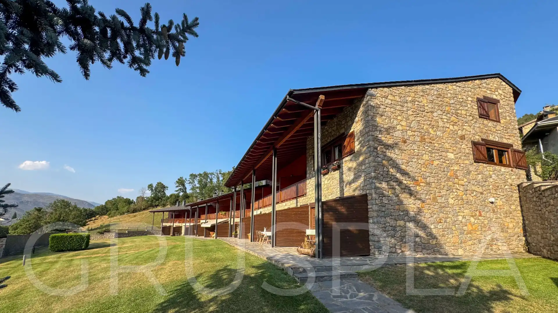 Reihenhaus zum Verkauf in Carrer Roca Foradada 3, imagen 3