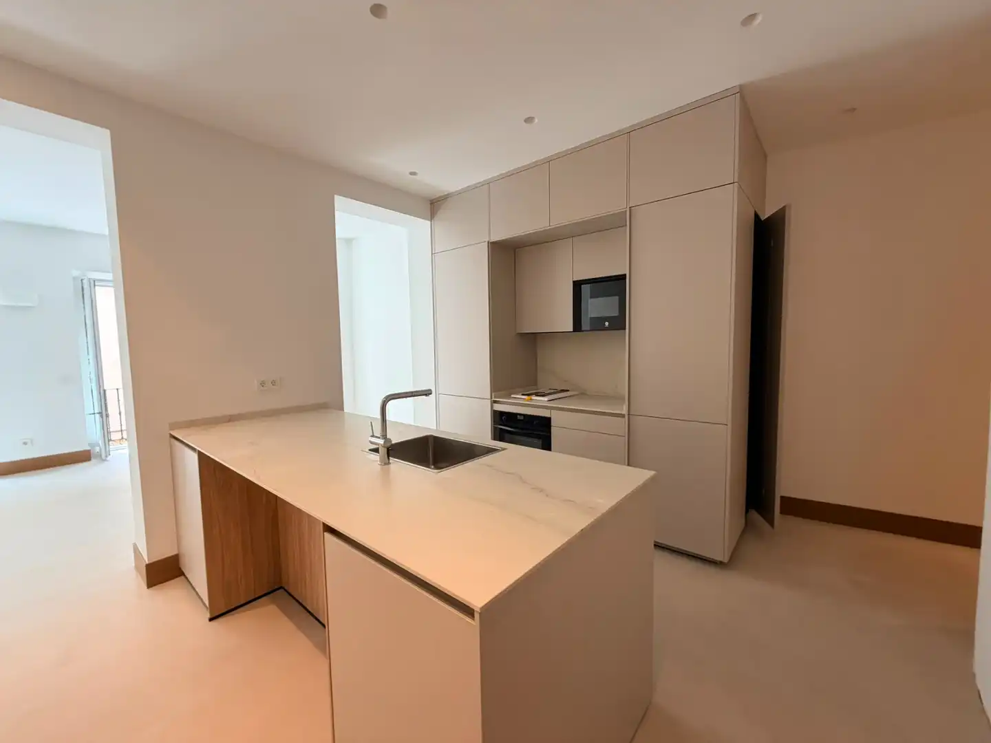 Kitchen of Flat for sale in Madrid  with Air Conditioner, Heating and Balcony