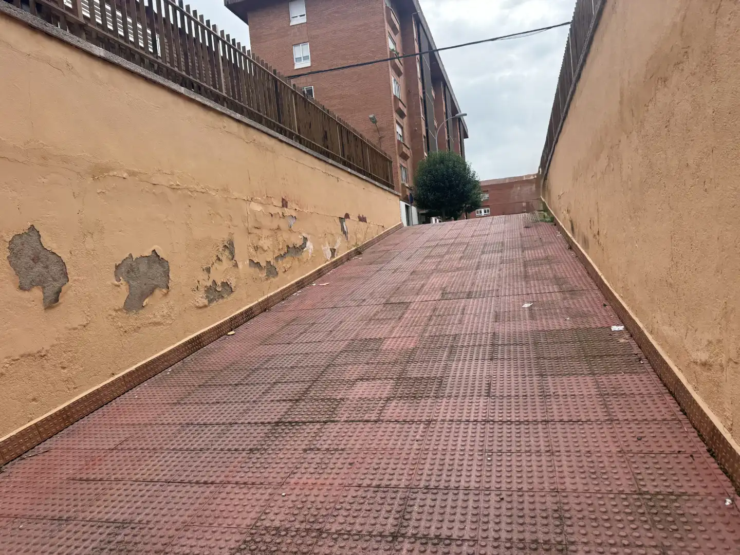 Aparcament de Pis en venda en Pan y Guindas
