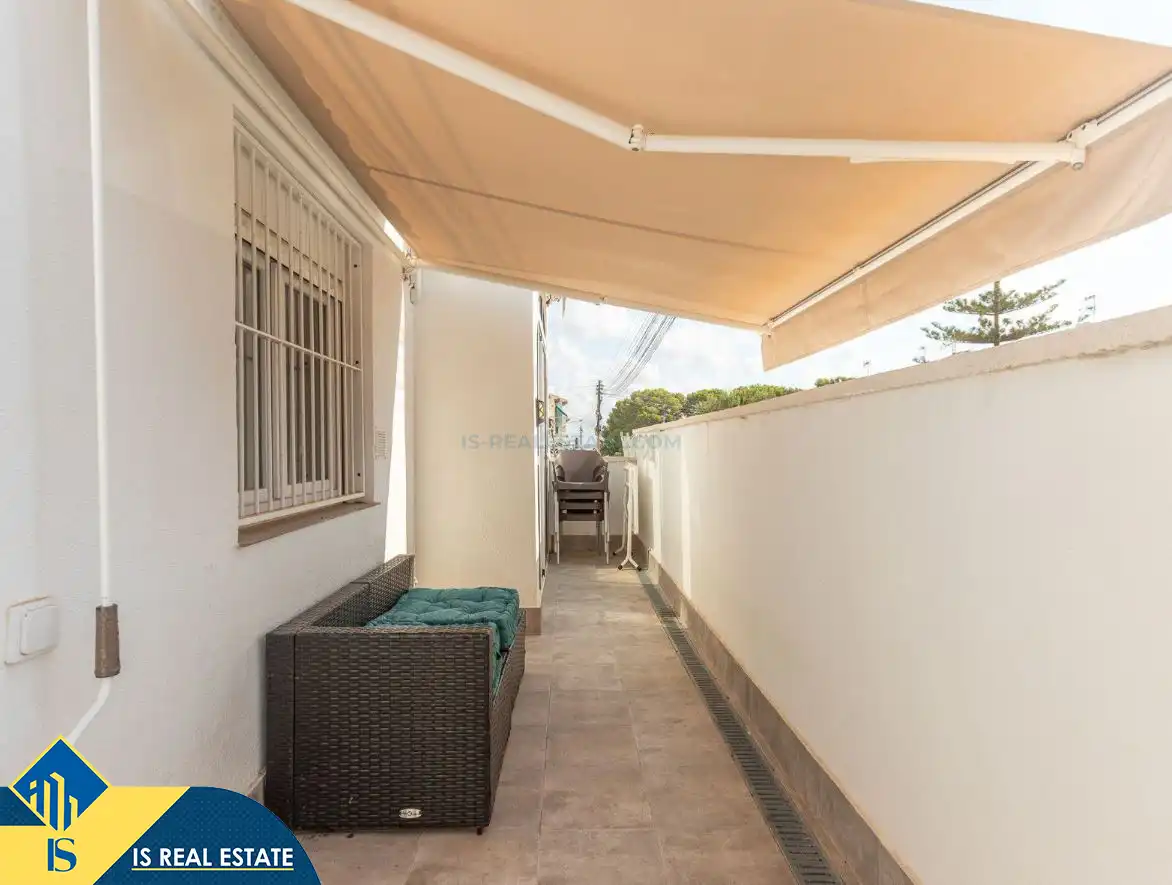 Terrassa de Casa o xalet en venda en Torrevieja amb Aire condicionat, Calefacció i Terrassa