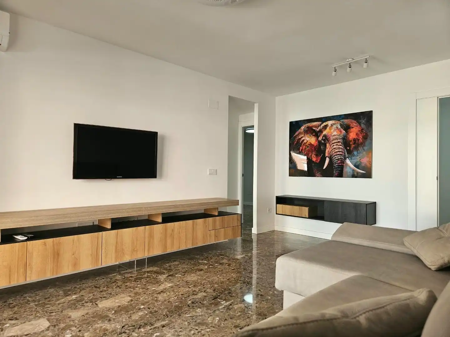 Flat with lift to rent in CUARTELES, imagen 3