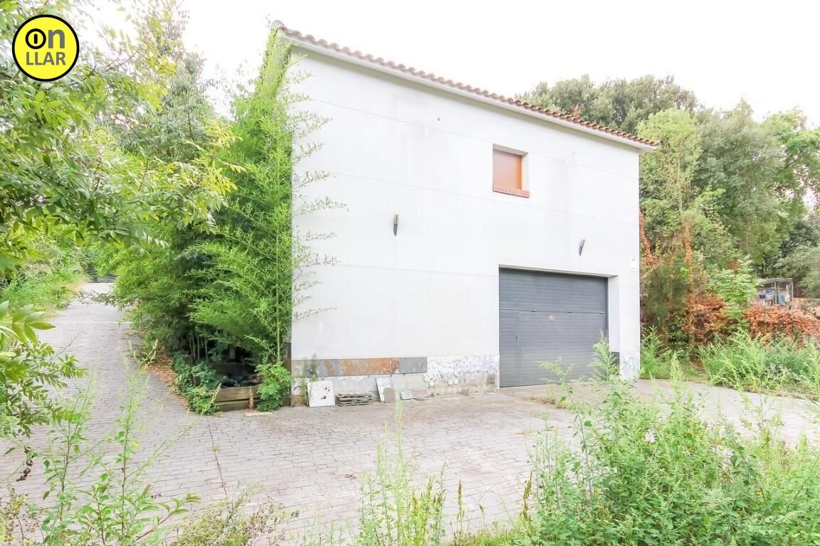 Exterior view of House or chalet for sale in Sant Pere de Vilamajor