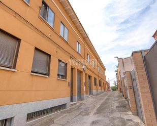 Vista exterior de Pis en venda en Valladolid Capital amb Calefacció i Parquet