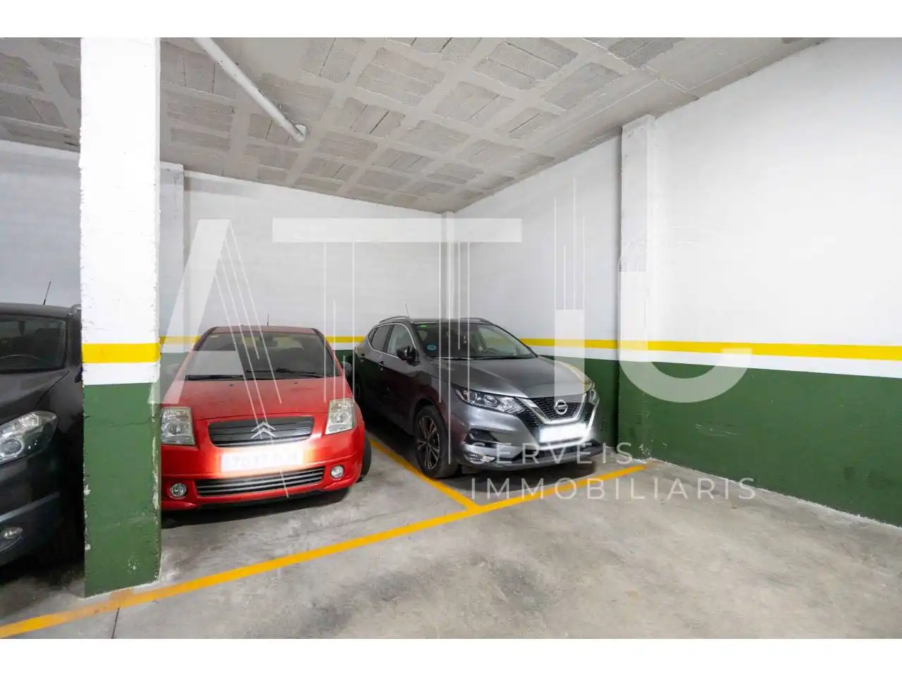 Parking de Piso en venta en Sabadell con Aire acondicionado, Calefacción y Parquet