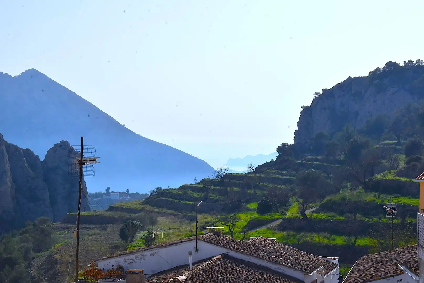 Finca rústica en venda a Tàrbena