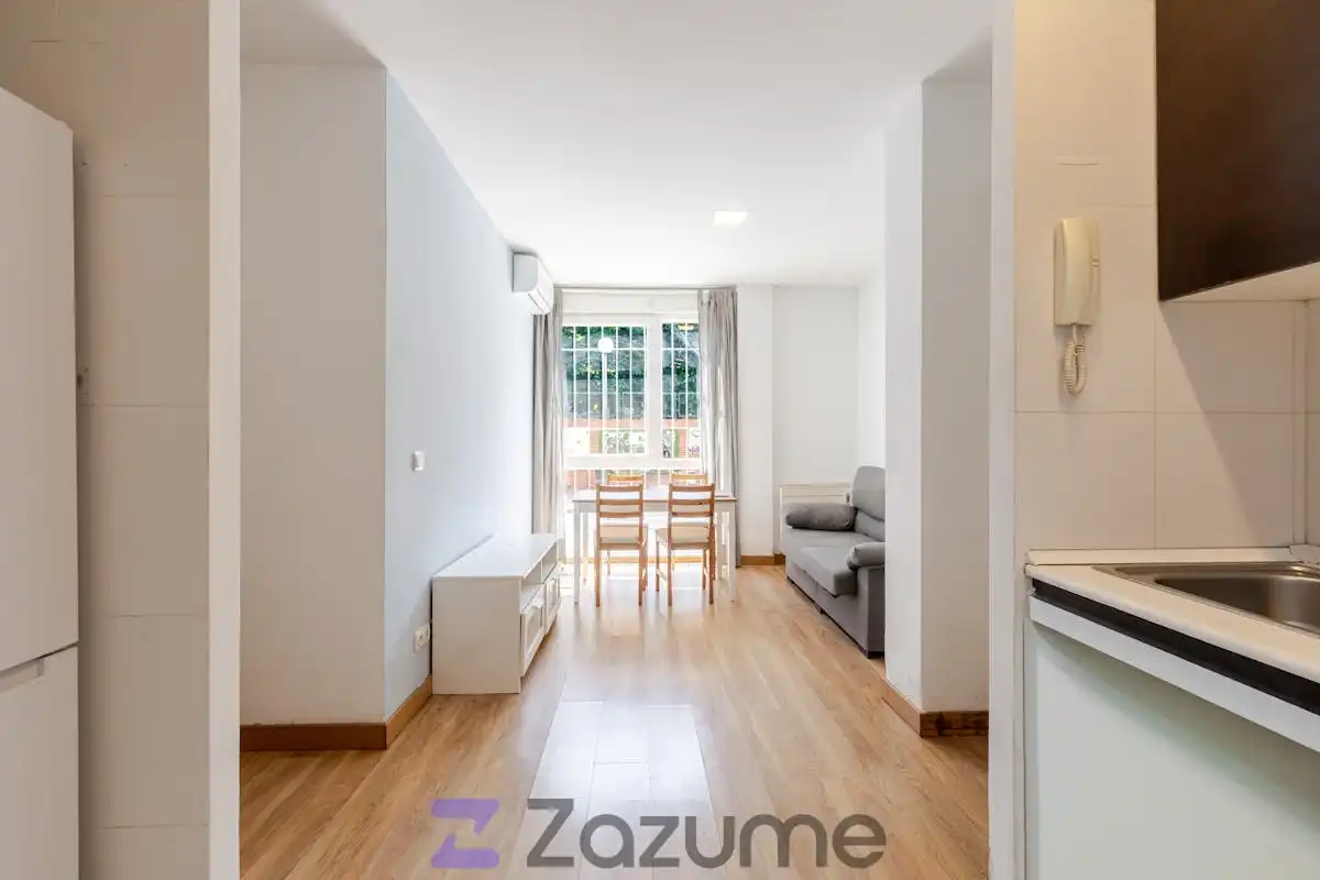 Exterior view of Flat for rent in Madrid  with Air Conditioner, Parquet flooring and Terrace
