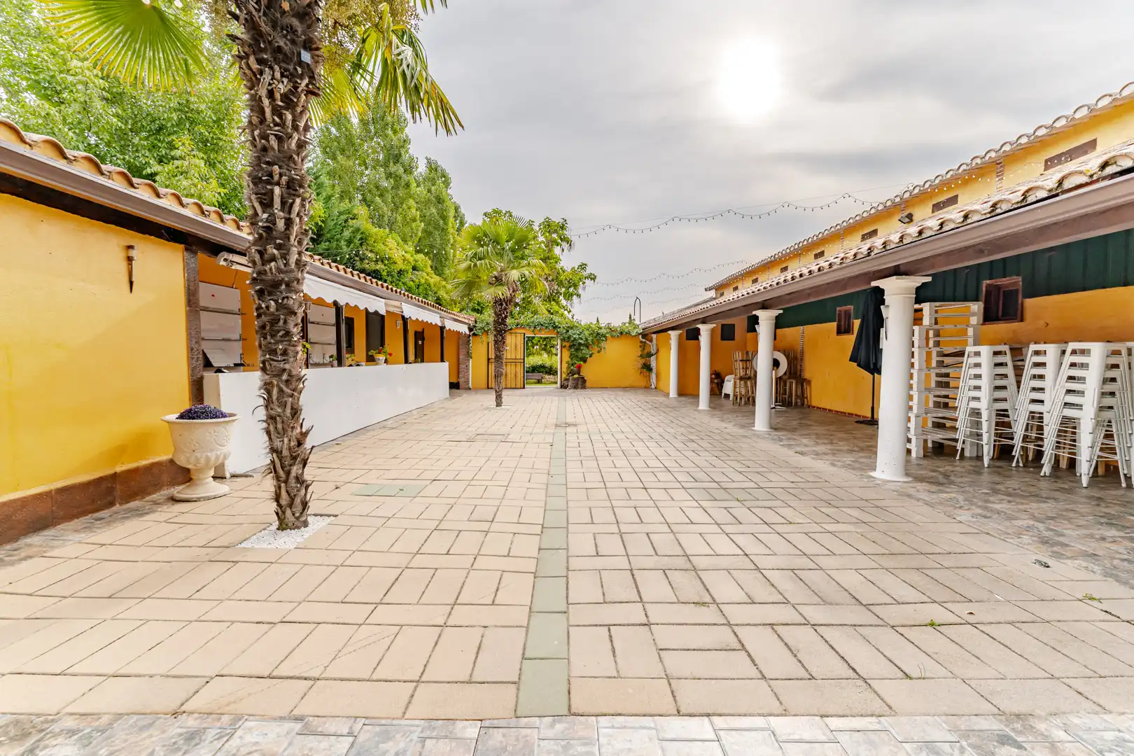 Finca rústica en venta en Laguna de Duero con Aire acondicionado, Calefacción y Jardín privado