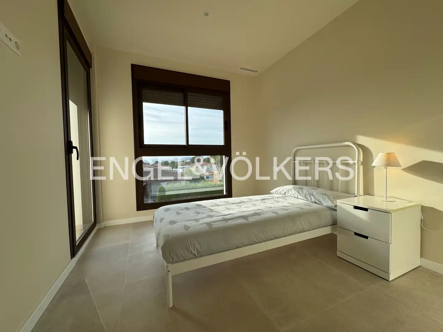 Bedroom of Houses for sale in L'Eliana  with Air Conditioner, Heating and Private garden